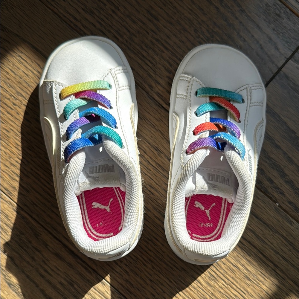 Puma White and Red Sneakers with Rainbow Laces 6C toddler baby - Picture 9 of 10